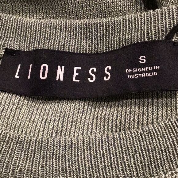 Lioness Military Minds Light Green Ruched Tie Side Ling Sleeve Stretch Dress NEW - Picture 12 of 16